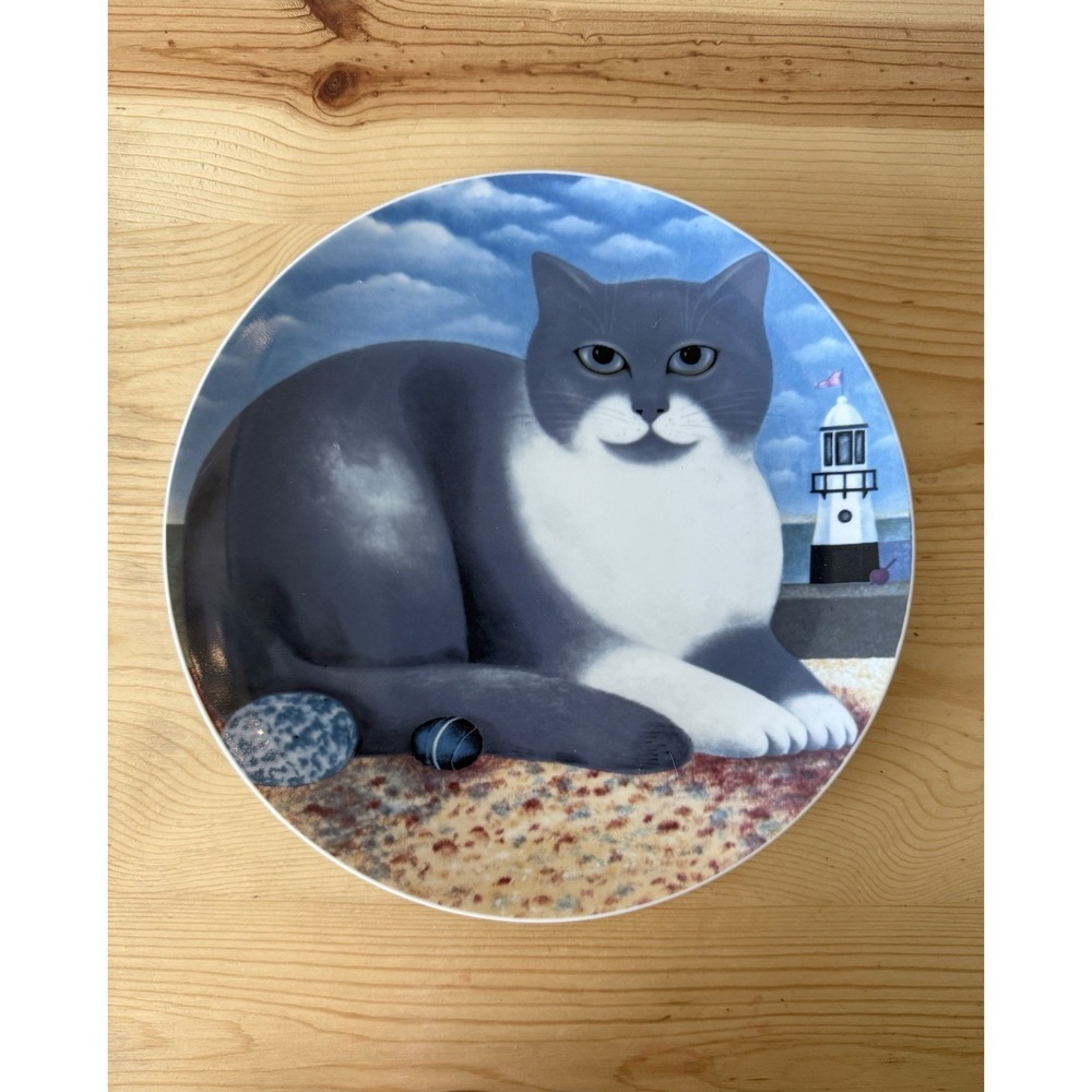 VTG‎ "Cats Away" Collectors Collection Cat Plate  By Martin Leman 9" Wide